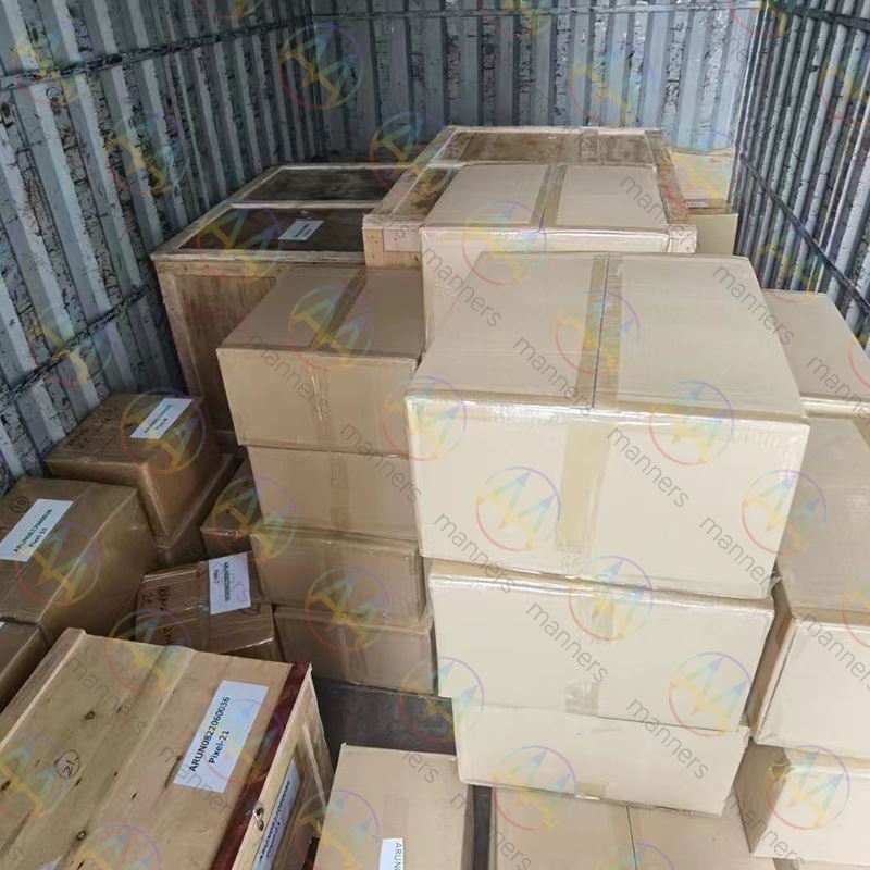 Pesanan Pelanggan Amerika Untuk 5000pcs Custom AR15 Top Rail Telah Selesai Da...